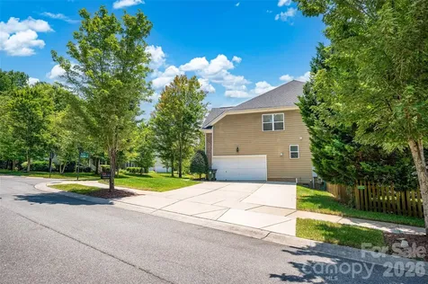 10104 Treetop Lane Cornelius NC 28031