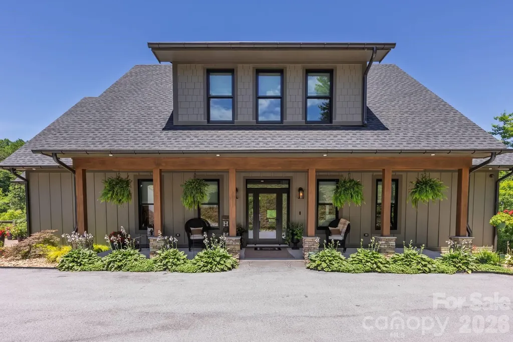 273 Alarka Point Bryson City NC 28713