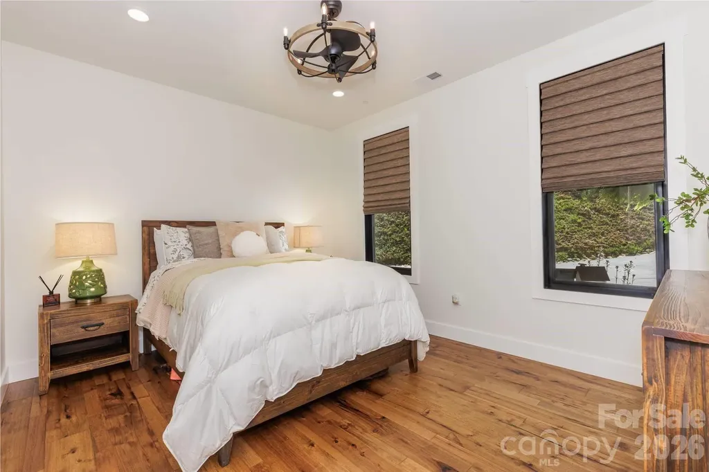 273 Alarka Point Bryson City NC 28713