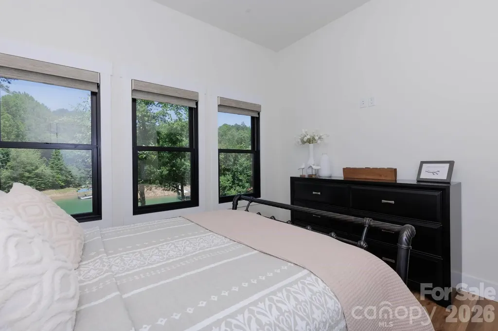 273 Alarka Point Bryson City NC 28713