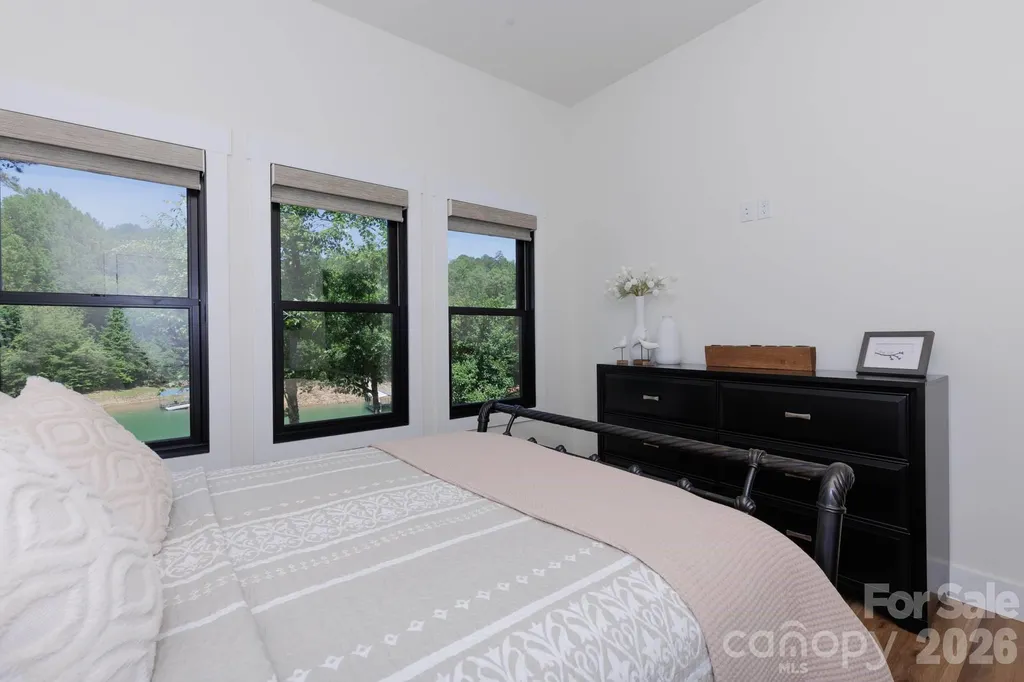 273 Alarka Point Bryson City NC 28713