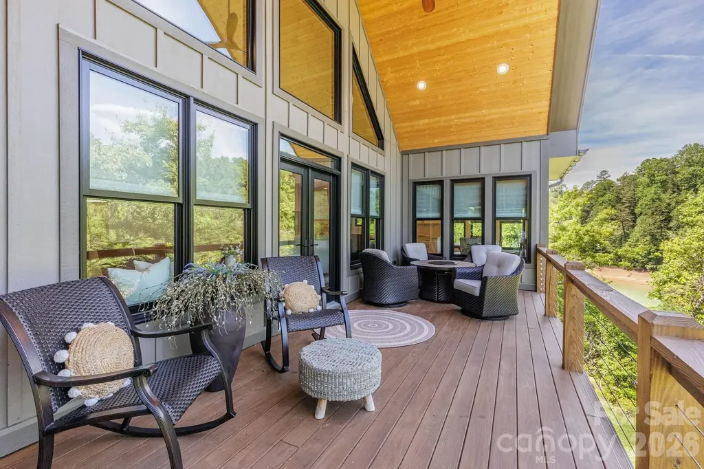 273 Alarka Point Bryson City NC 28713