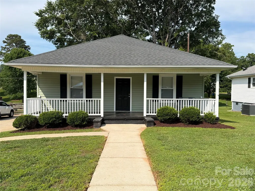 113 Pleasant Street Belmont NC 28012