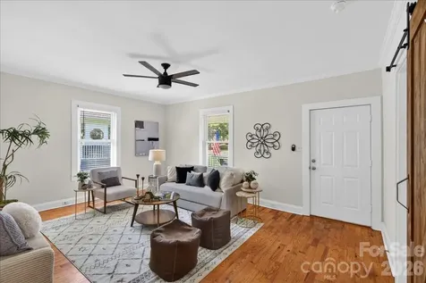 113 Pleasant Street Belmont NC 28012