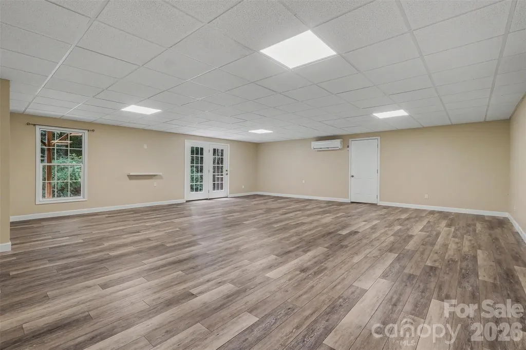 1436 20th Avenue Place NE Hickory NC 28601