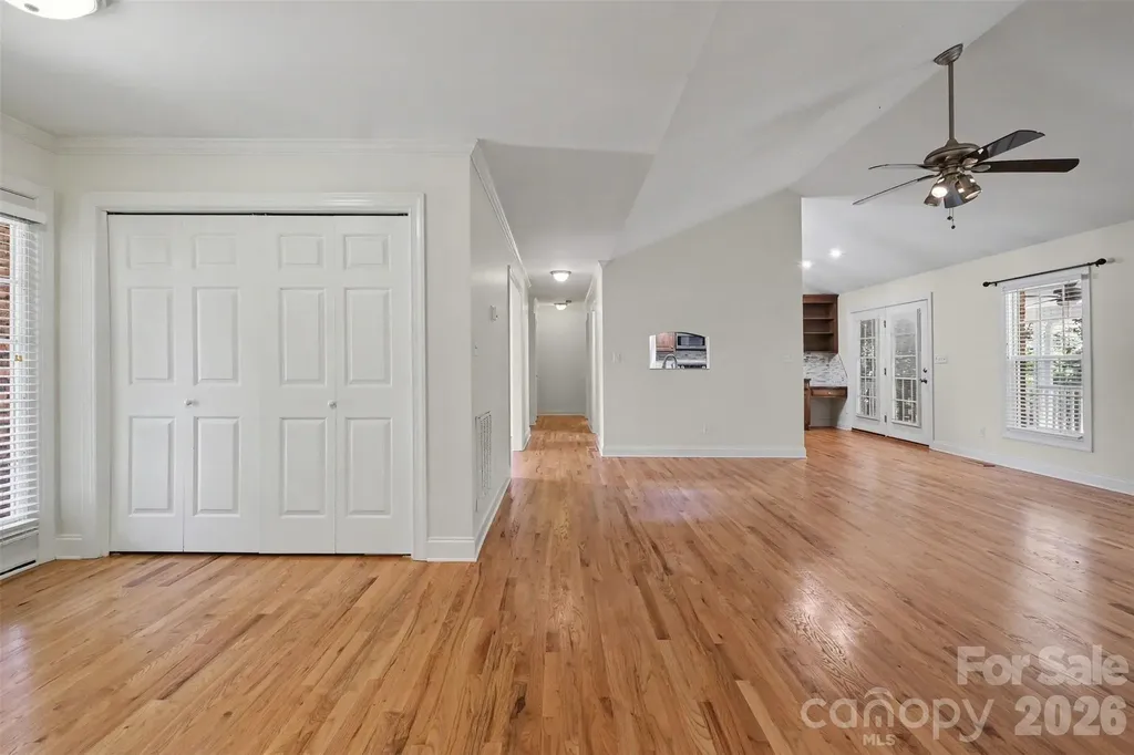 1436 20th Avenue Place NE Hickory NC 28601