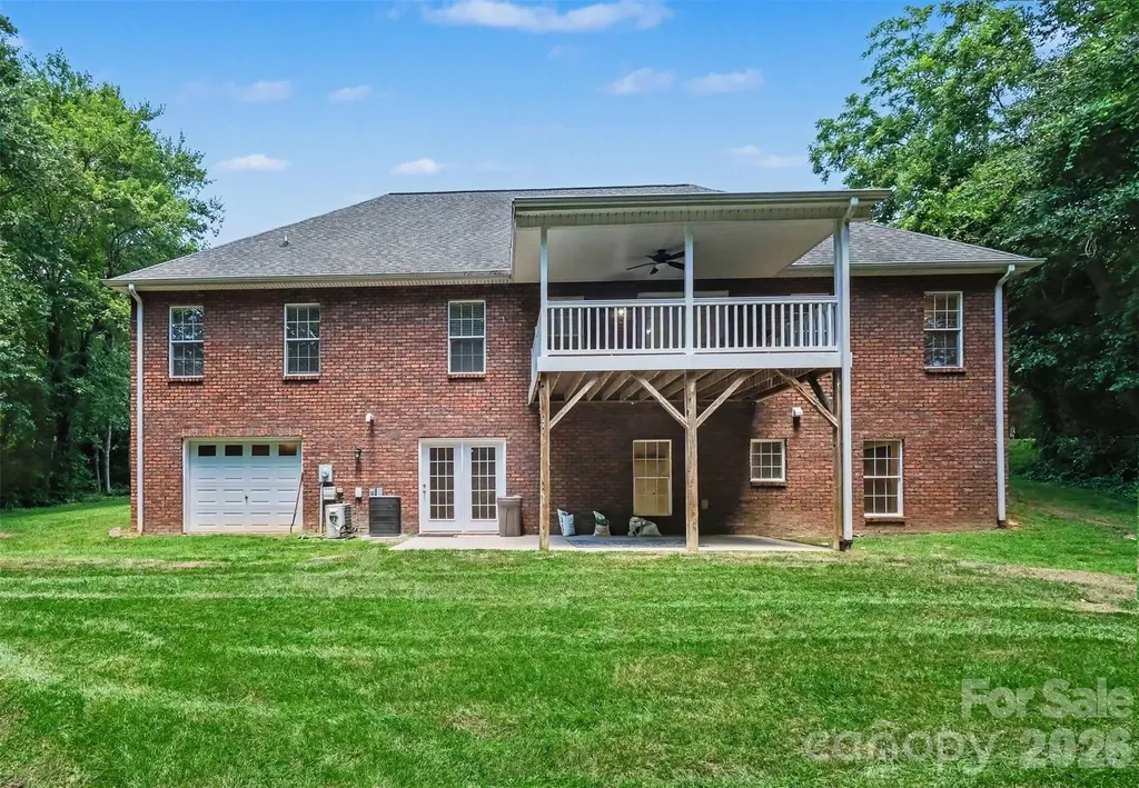 1436 20th Avenue Place NE Hickory NC 28601