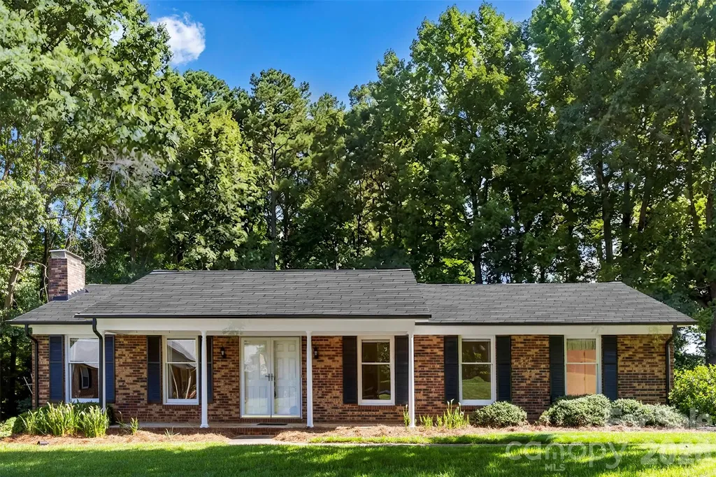 2410 Sandlewood Drive Gastonia NC 28054