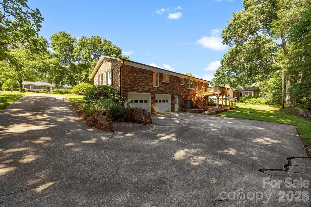 2410 Sandlewood Drive Gastonia NC 28054