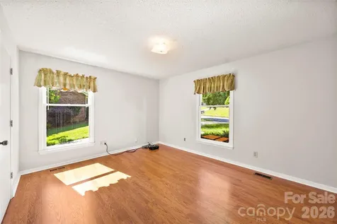 2410 Sandlewood Drive Gastonia NC 28054