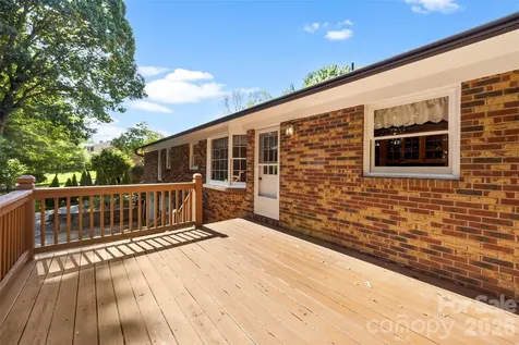 2410 Sandlewood Drive Gastonia NC 28054