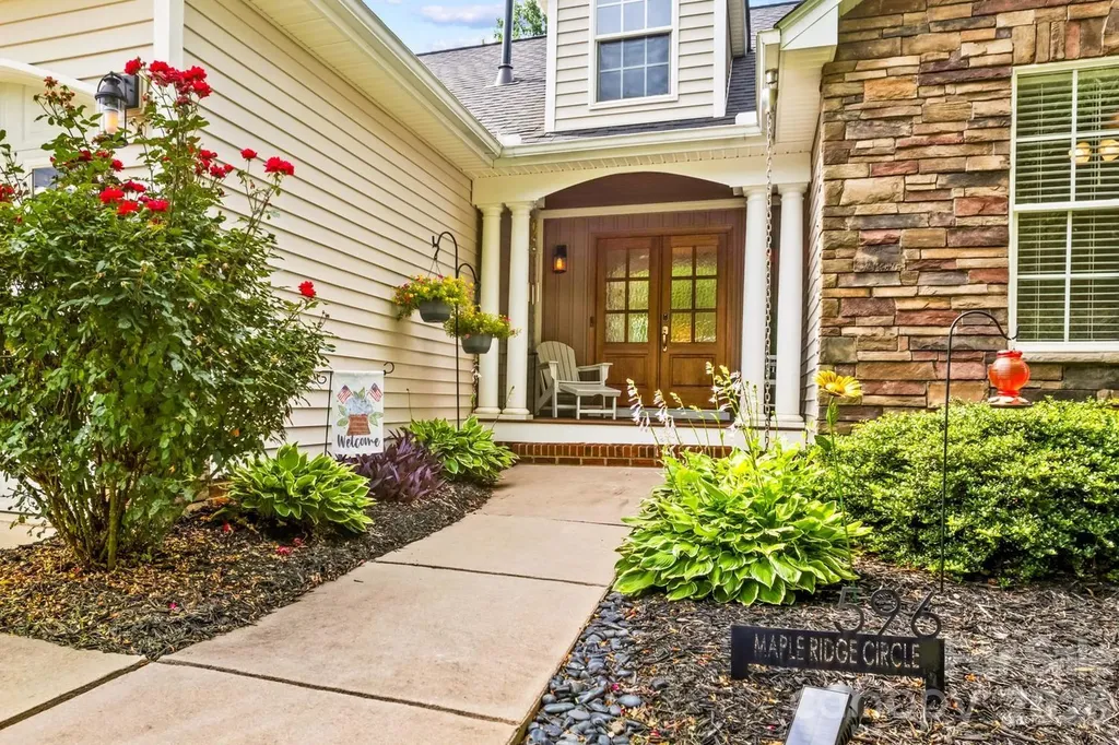 596 Maple Ridge Circle Salisbury NC 28147