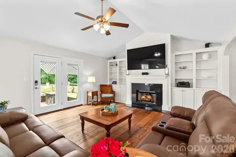 596 Maple Ridge Circle Salisbury NC 28147