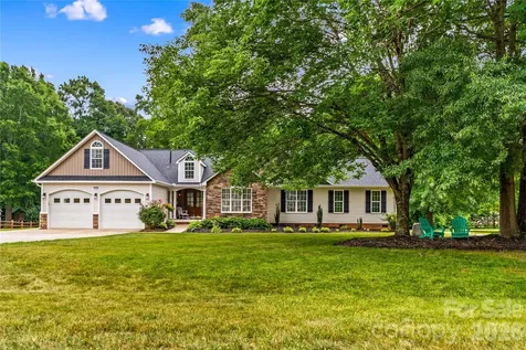 596 Maple Ridge Circle Salisbury NC 28147