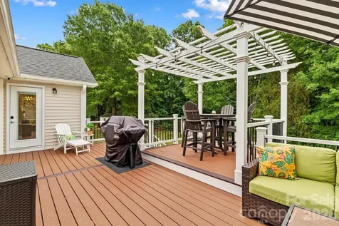 596 Maple Ridge Circle Salisbury NC 28147
