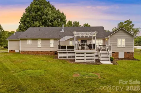 596 Maple Ridge Circle Salisbury NC 28147