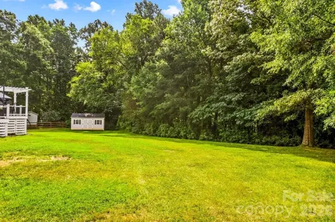 596 Maple Ridge Circle Salisbury NC 28147