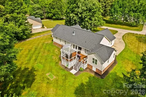 596 Maple Ridge Circle Salisbury NC 28147