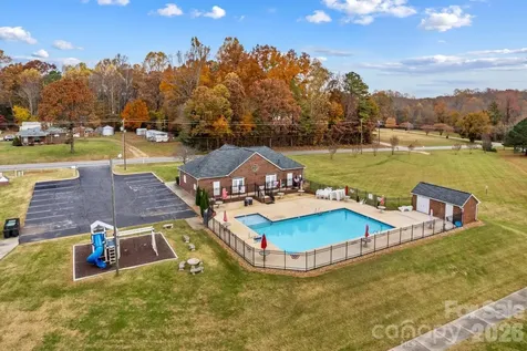 596 Maple Ridge Circle Salisbury NC 28147