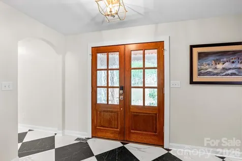 596 Maple Ridge Circle Salisbury NC 28147