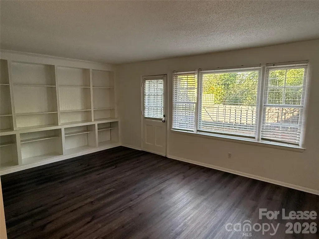 4605 Hedgemore Drive Charlotte NC 28209