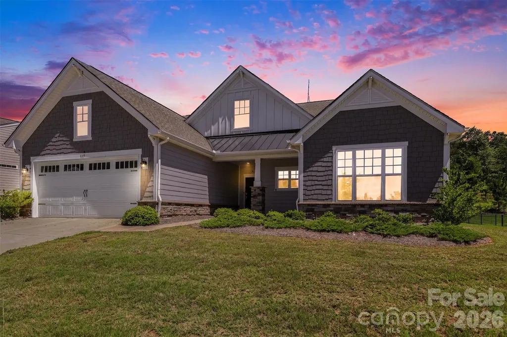 5019 Chegall Crossing Way Mount Holly NC 28120