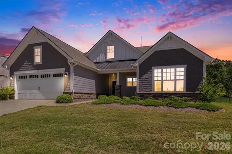 5019 Chegall Crossing Way Mount Holly NC 28120