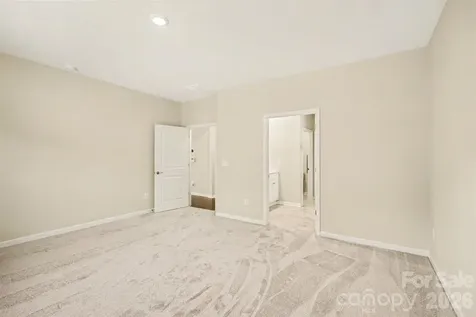 5019 Chegall Crossing Way Mount Holly NC 28120