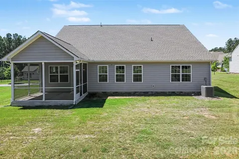 5019 Chegall Crossing Way Mount Holly NC 28120