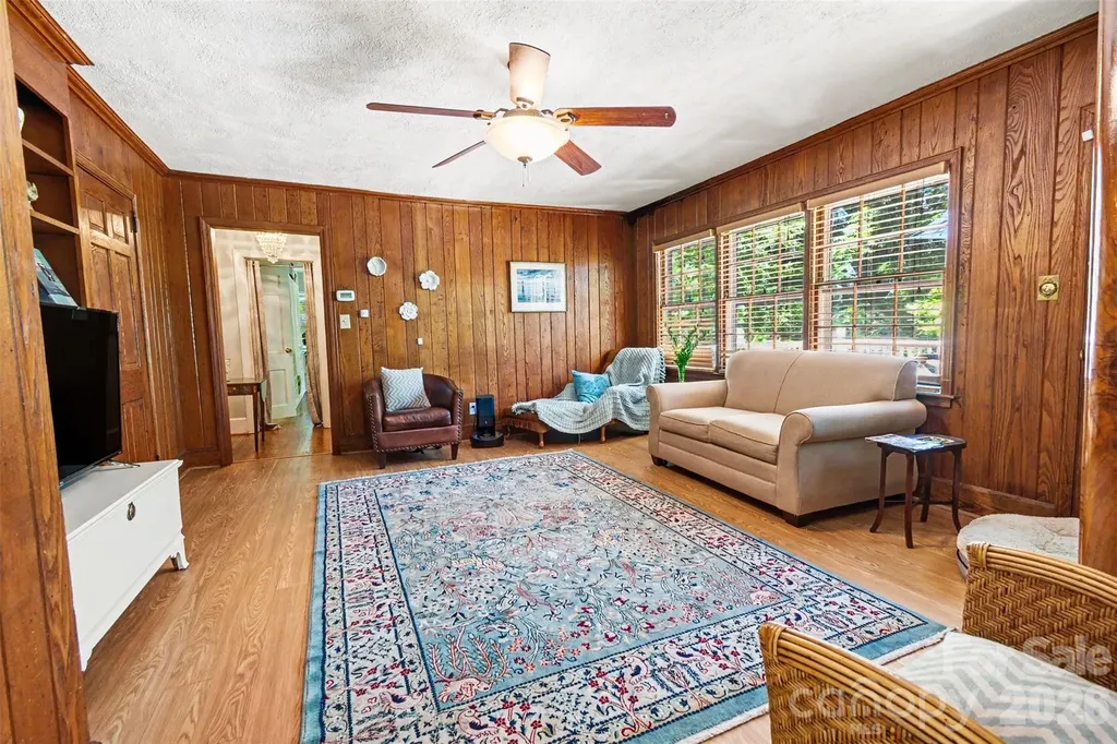 N/a E Ridge Street Kings Mountain NC 28086
