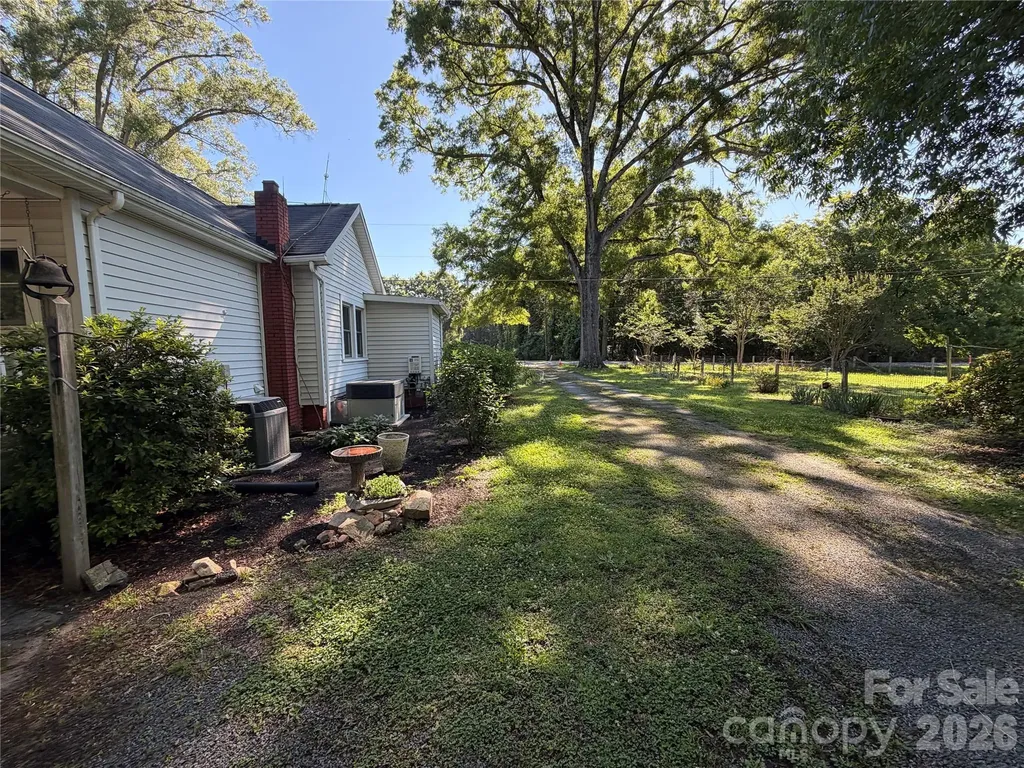 3538 Back Creek Church Road Charlotte NC 28213