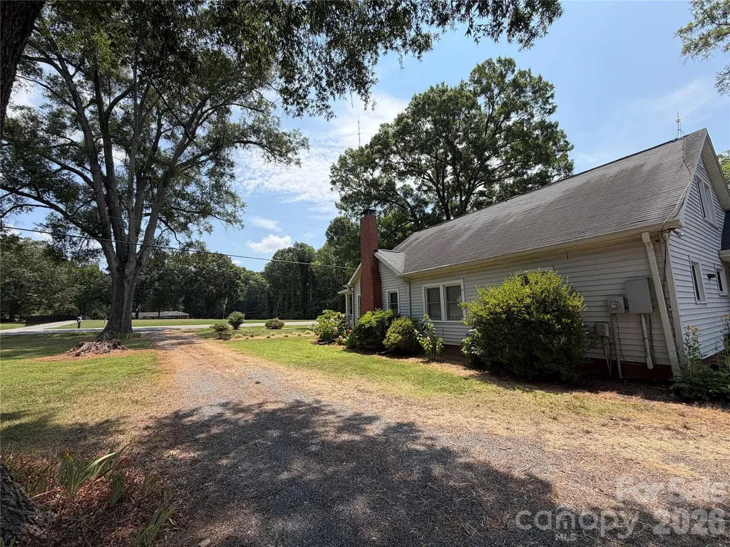 3538 Back Creek Church Road Charlotte NC 28213