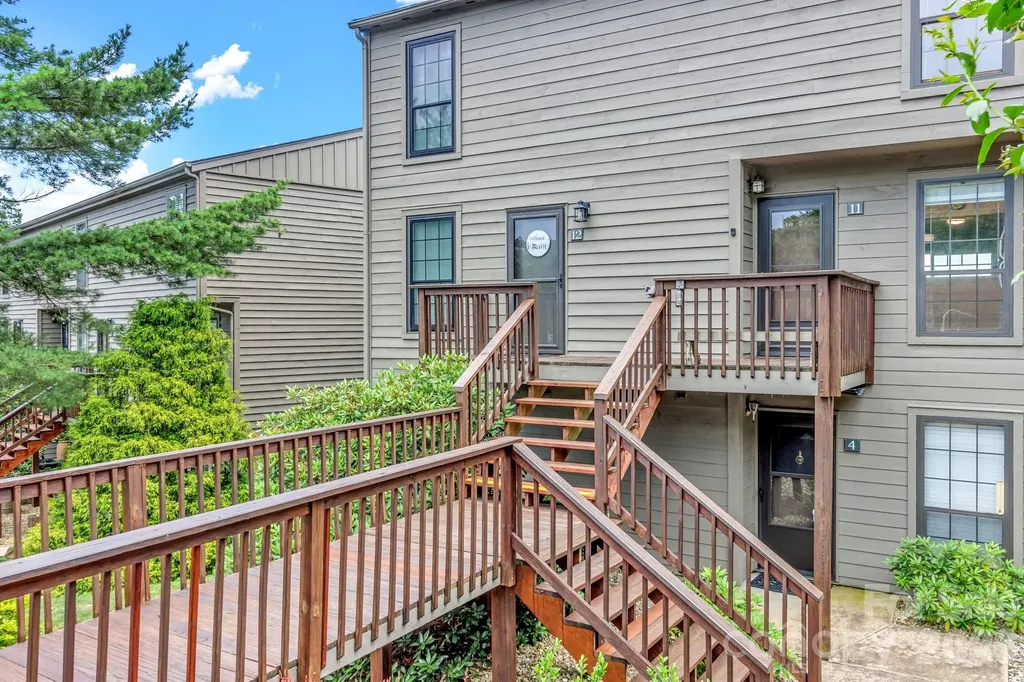 2881 White Oak Mountain Road Columbus NC 28722