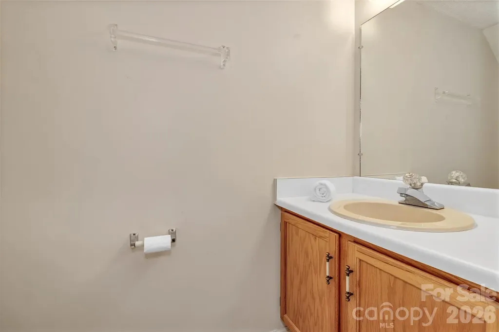 2881 White Oak Mountain Road Columbus NC 28722