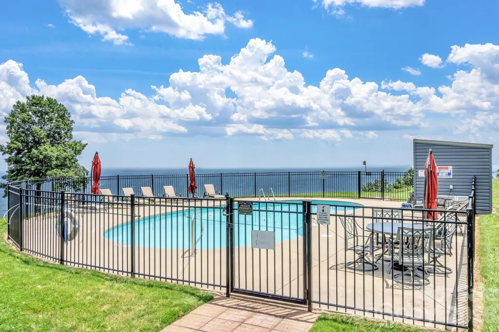 2881 White Oak Mountain Road Columbus NC 28722