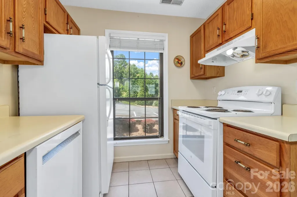 2881 White Oak Mountain Road Columbus NC 28722