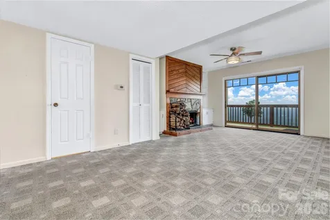2881 White Oak Mountain Road Columbus NC 28722
