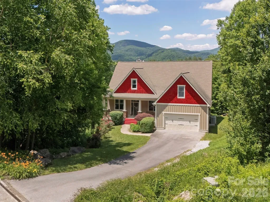 167 Tatham Road Hendersonville NC 28792