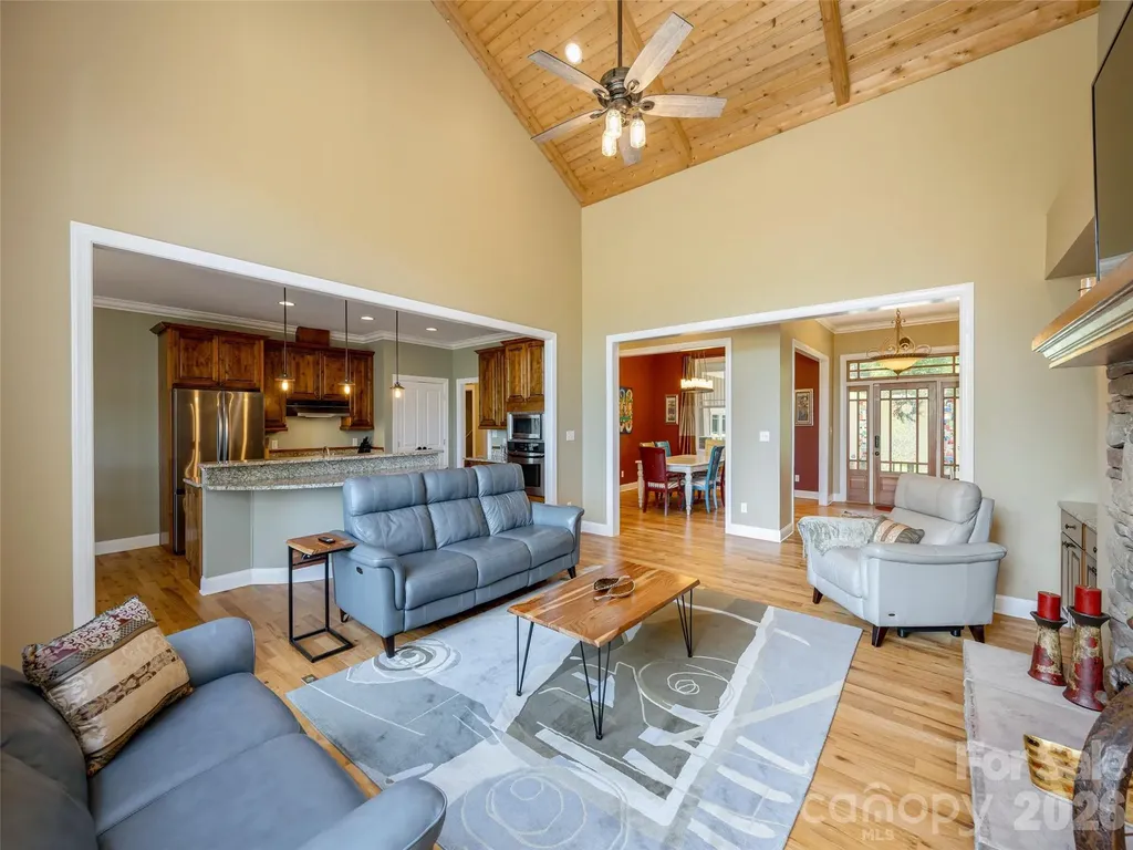 167 Tatham Road Hendersonville NC 28792