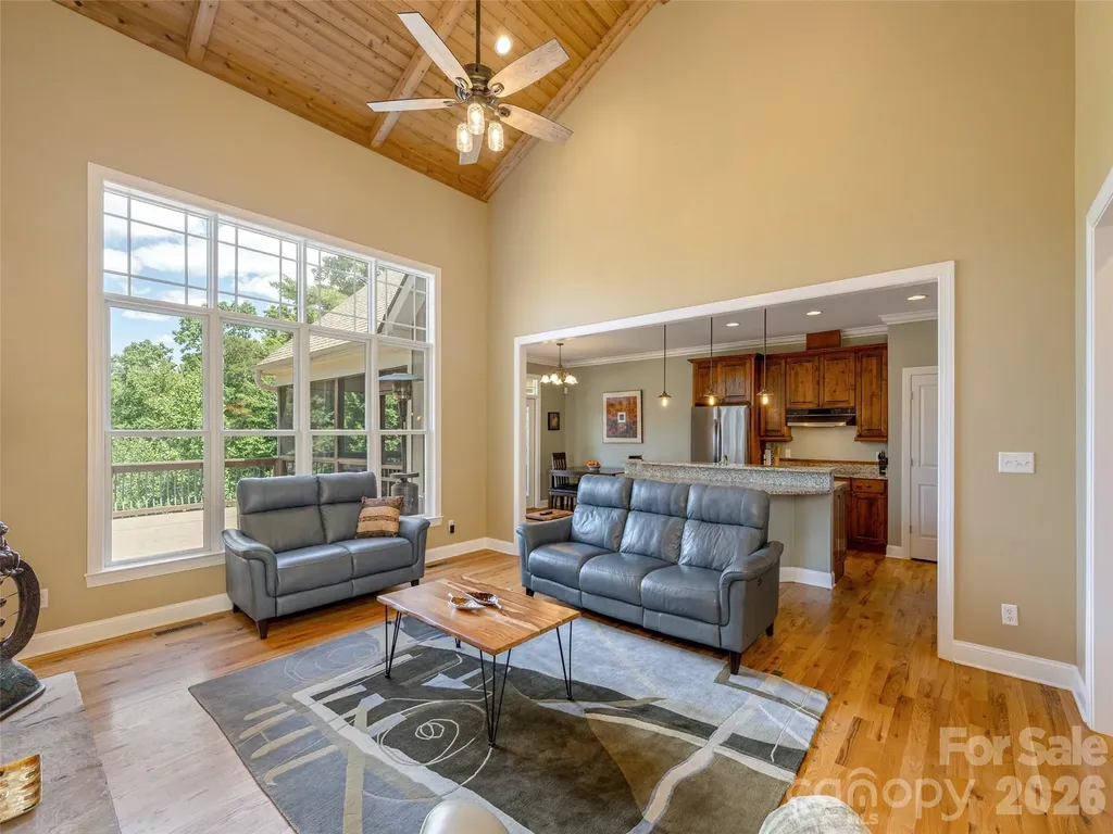 167 Tatham Road Hendersonville NC 28792