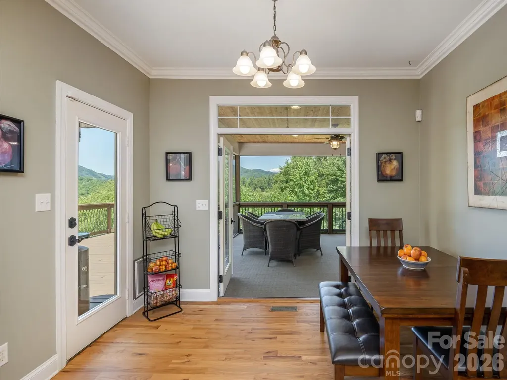 167 Tatham Road Hendersonville NC 28792