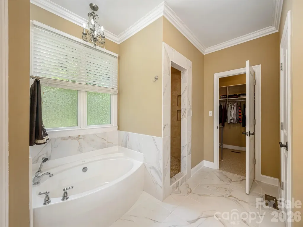 167 Tatham Road Hendersonville NC 28792