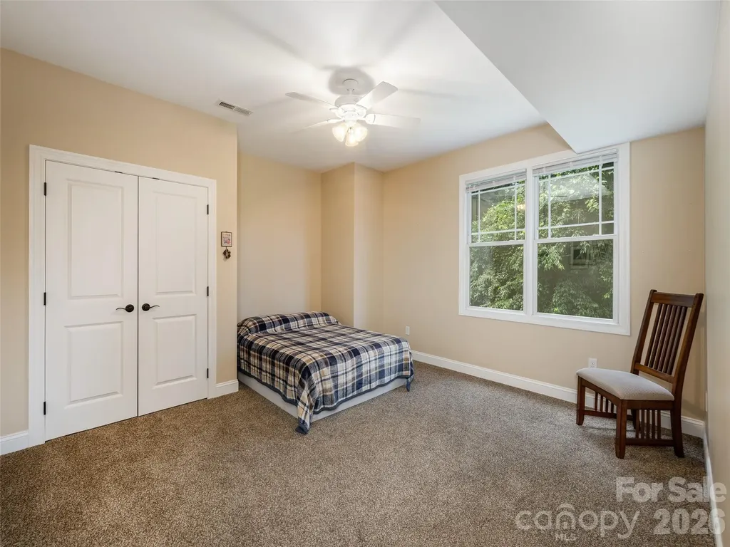 167 Tatham Road Hendersonville NC 28792