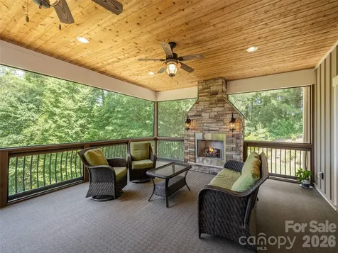 167 Tatham Road Hendersonville NC 28792