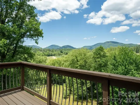 167 Tatham Road Hendersonville NC 28792