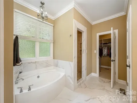 167 Tatham Road Hendersonville NC 28792