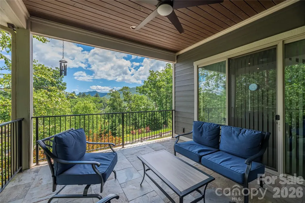118 Still Water Lane Fletcher NC 28732