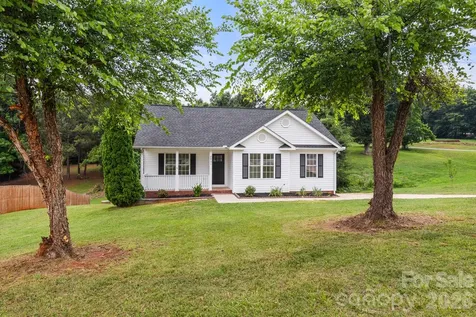 2931 Greenleaf Road Clover SC 29710