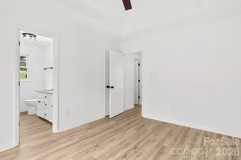 2931 Greenleaf Road Clover SC 29710
