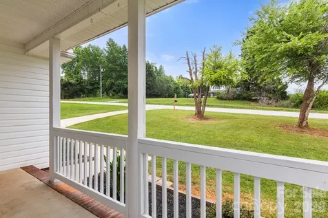 2931 Greenleaf Road Clover SC 29710